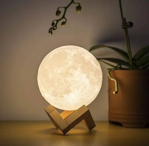 Glowing Moon Lamp